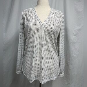 Ann Taylor Factory White Stretch Blouse with Black Geometric Pattern